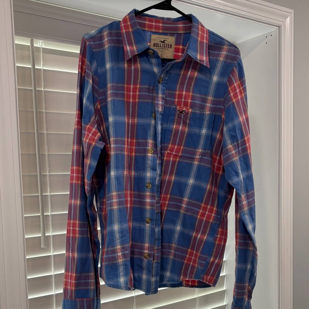 Hollister Men's Casual Plaid Shirt in Blue and Red